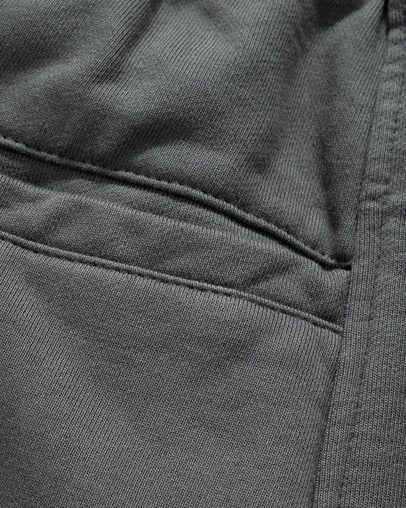 PrimeMasc Premium Black Zipper Jacket with Side Pockets – Sleek Urban Style for Men and Women