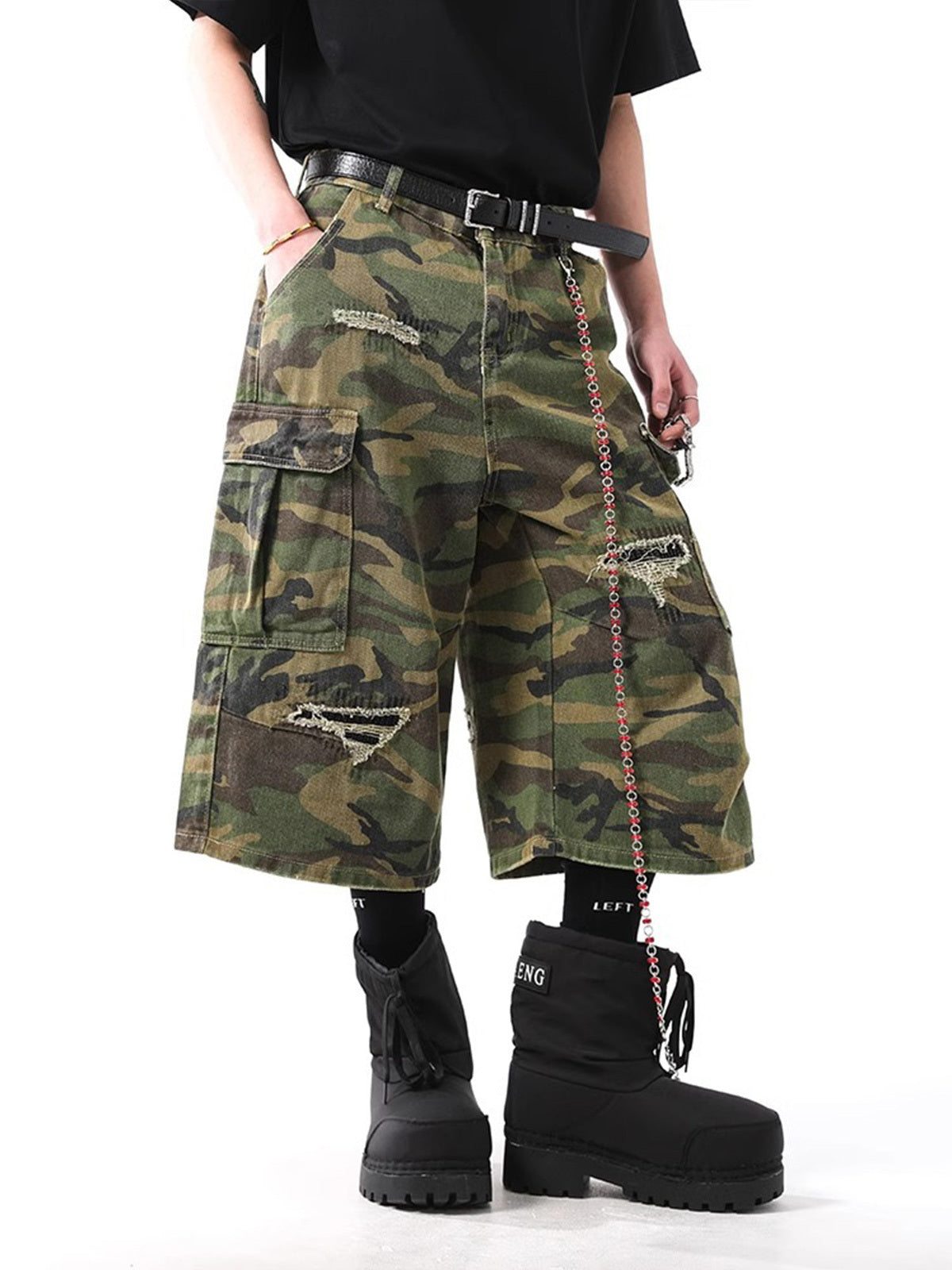 PrimeMasc Camouflage Cargo Shorts with Distressed Details – Multi-Pocket Urban Streetwear for Spring and Summer